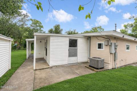 1712 Tallahassee Drive, Daytona Beach FL - photo 20 of 23