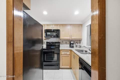 3747 S Atlantic Avenue #405, Daytona Beach Shores FL - photo 13 of 66