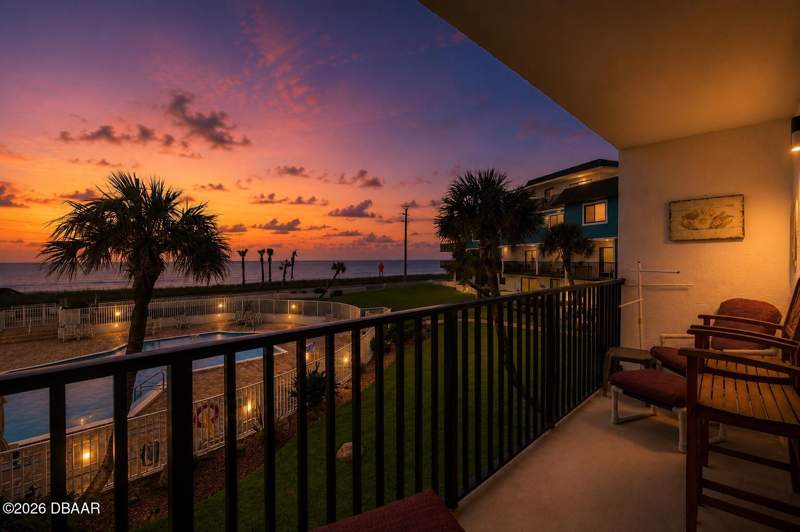 2 bedroom Condominium at 3500 S Ocean Shore Boulevard #211, Flagler Beach, Flagler Beach — photo 3