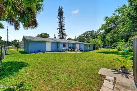 566 4th Street, Holly Hill FL - photo 11 of 34