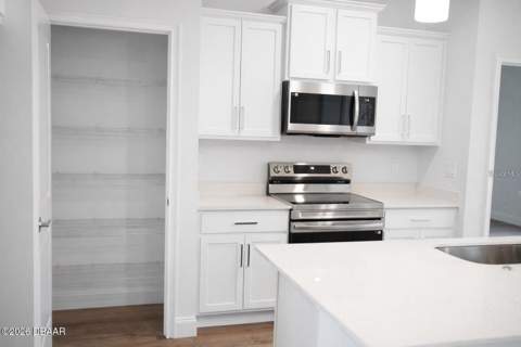 13 Farnum Lane, Palm Coast FL - photo 8 of 31