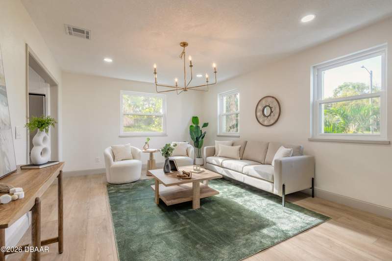 4 bedroom Single Family Residence at 82 Ray Mar Drive, Ray Mar Heights, Ormond Beach — photo 4