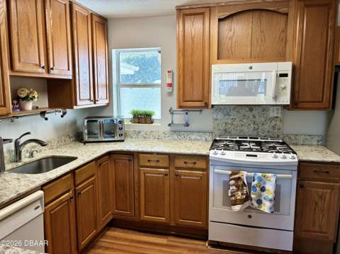 110 Lynnhurst Drive, Ormond Beach FL - photo 21 of 53