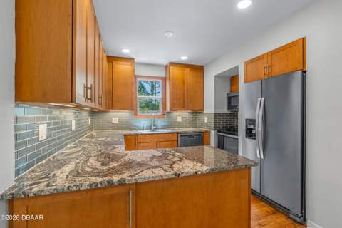 262 Seaview Avenue, Daytona Beach FL - photo 18 of 57