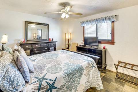 1404 N Atlantic Avenue #2, Daytona Beach FL - photo 11 of 15