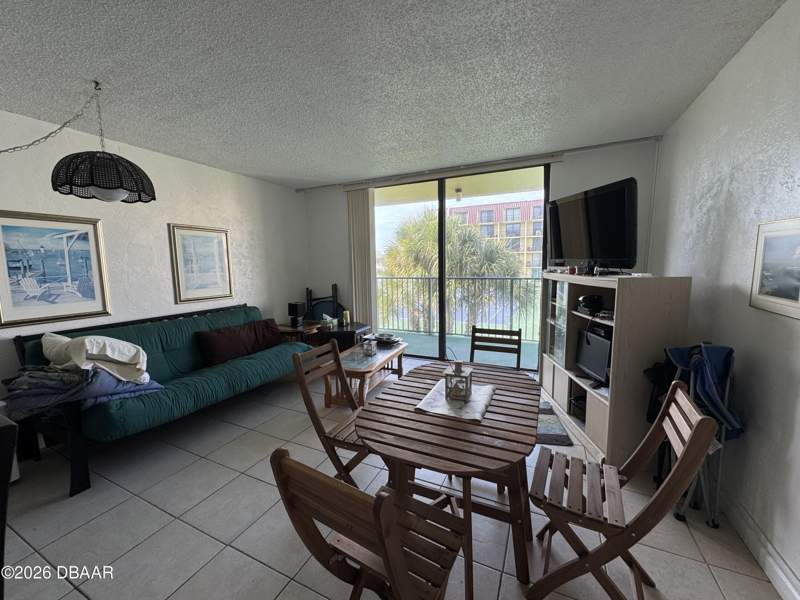 1 bedroom Condominium at 1441 N Atlantic Avenue #216, Vantage Pointe Pool & Racquet Club, Daytona Beach — photo 3