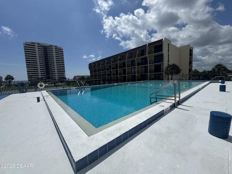 1 bedroom Condominium at 1441 N Atlantic Avenue #216, Vantage Pointe Pool & Racquet Club, Daytona Beach — photo 2