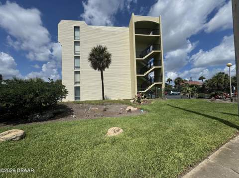 1441 N Atlantic Avenue #216, Daytona Beach FL - photo 16 of 17