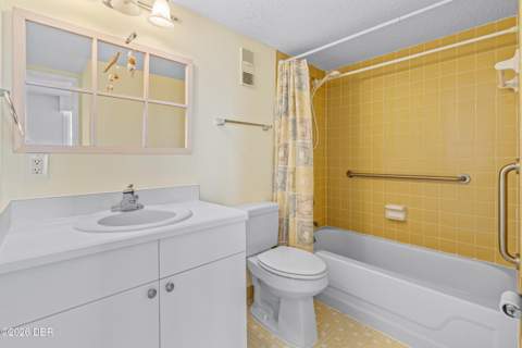 925 N Halifax Avenue #702, Daytona Beach FL - photo 18 of 52