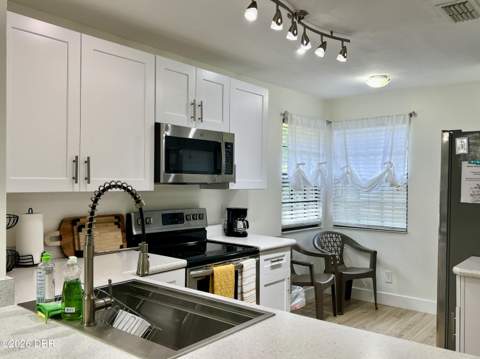 962 Stonybrook Circle, Port Orange FL - photo 6 of 26