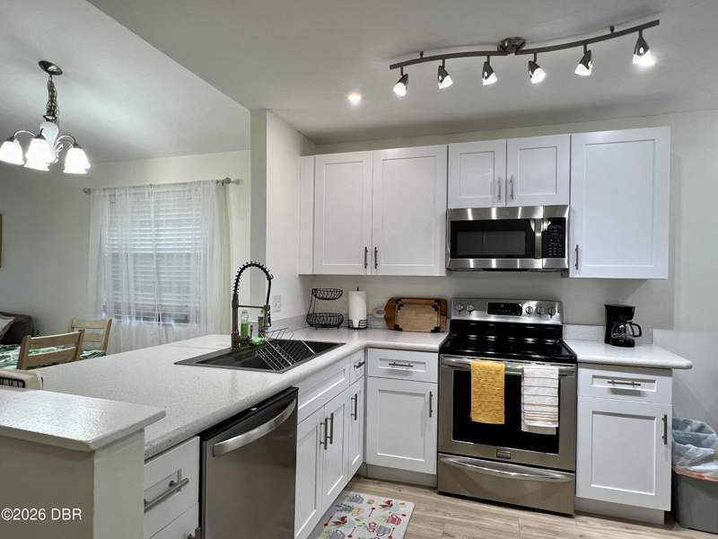 2 bedroom Townhouse at 962 Stonybrook Circle, Dunlawton Hills, Port Orange — photo 3