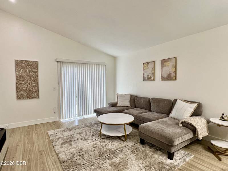 2 bedroom Townhouse at 962 Stonybrook Circle, Dunlawton Hills, Port Orange — photo 4