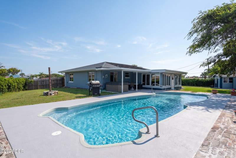 4 bedroom Single Family Residence at 115 Gay Gayle Terrace, De Biasi, Daytona Beach — photo 2