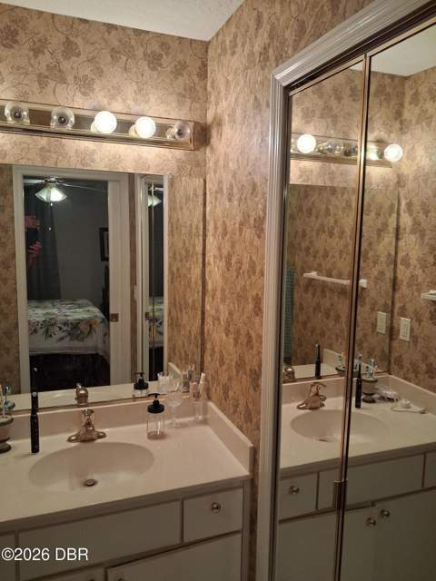 143 Ormond Shores Drive, Ormond Beach FL - photo 9 of 23