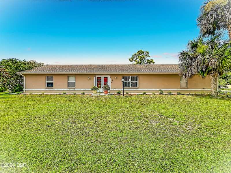 3 bedroom Single Family Residence at 2 Radford Lane, Not In Subdivision, Palm Coast — photo 1