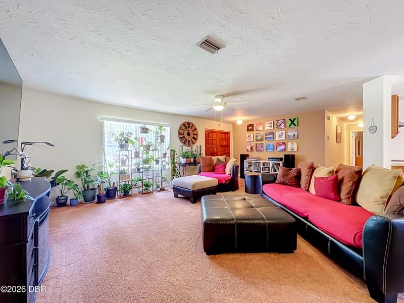 3 bedroom Single Family Residence at 2 Radford Lane, Not In Subdivision, Palm Coast — photo 3