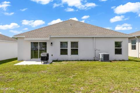1104 Peach Creek Drive, Osteen FL - photo 7 of 31