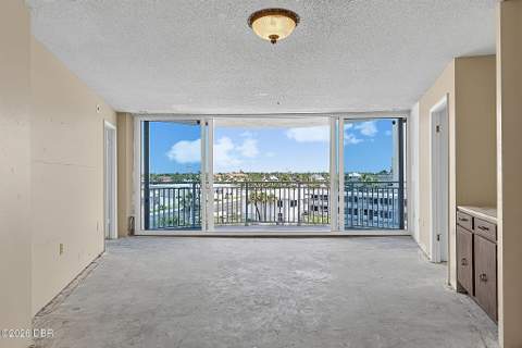2625 S Atlantic Avenue #5NW, Daytona Beach Shores FL - photo 9 of 55
