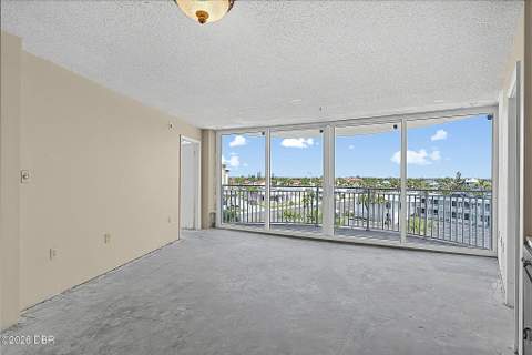 2625 S Atlantic Avenue #5NW, Daytona Beach Shores FL - photo 13 of 55