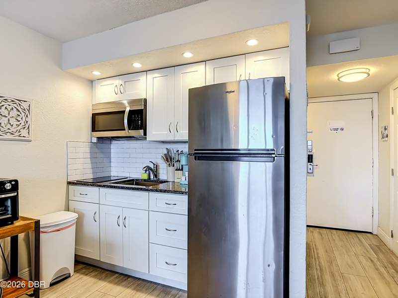 0 bedroom Condotel at 2301 S Atlantic Avenue #442, Hawaiian Inn Beach Resort, A Condo, Daytona Beach Shores — photo 5