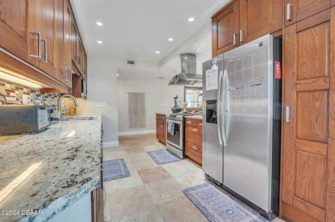 135 Park Avenue, Daytona Beach FL - photo 14 of 49
