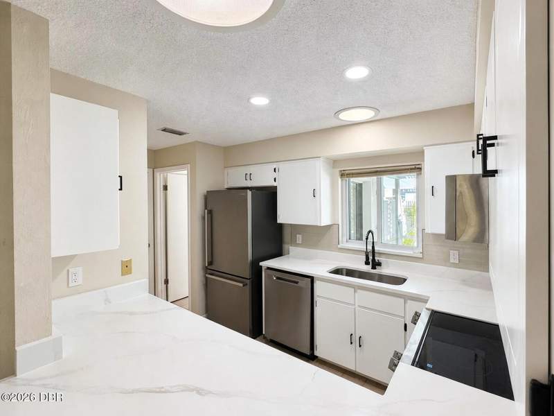 3 bedroom Single Family Residence at 19 Banner Lane, Palm Coast Sec 13, Palm Coast — photo 2
