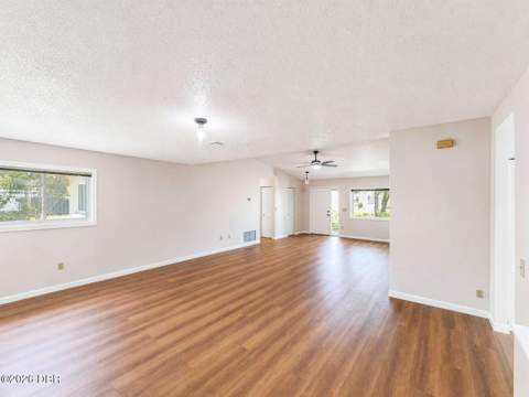 19 Banner Lane, Palm Coast FL - photo 7 of 24