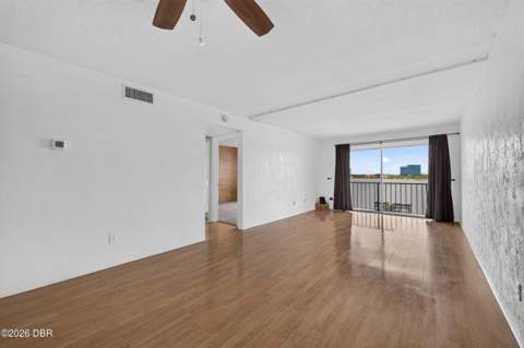 118 S Halifax Avenue #404, Daytona Beach FL - photo 11 of 30
