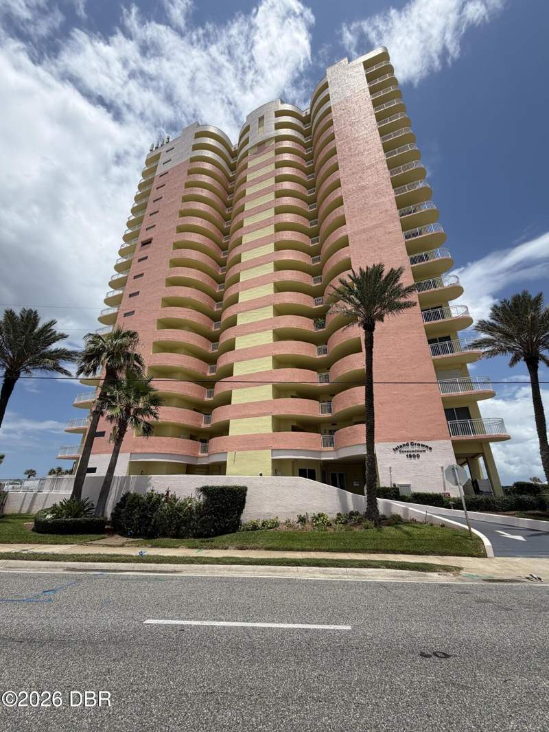 3 bedroom Condominium at 1900 N Atlantic Avenue #1503, Island Crowne Condo, Daytona Beach — photo 2
