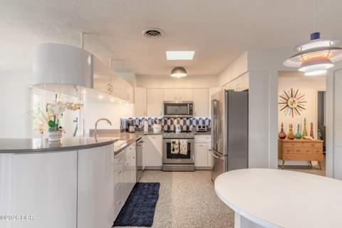 801 Fairway Drive, New Smyrna Beach FL - photo 21 of 73