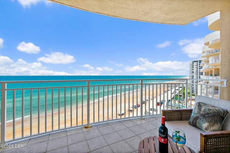 3 bedroom Condominium at 2403 S Atlantic Avenue #1008, St Maarten, Daytona Beach Shores — photo 2