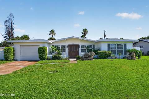 2525 Coral Way #1, Daytona Beach Shores FL - photo 9 of 81