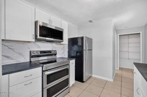 736 S Caroline Street, Daytona Beach FL - photo 7 of 24