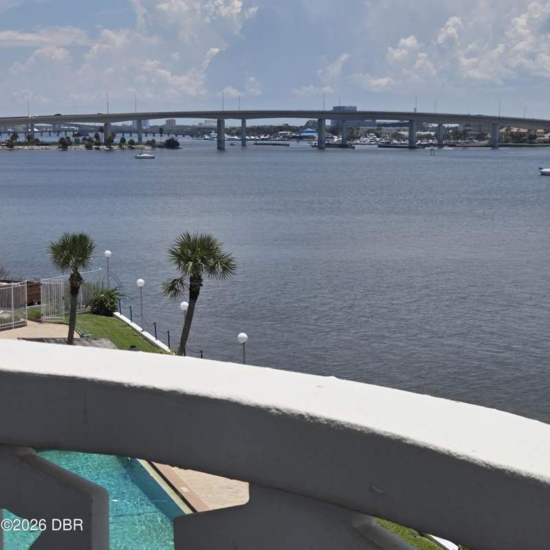 2 bedroom Condominium at 935 N Halifax Avenue #308, Bayshore Bath & Tennis Club Condo, Daytona Beach — photo 4