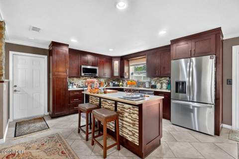 20 Twin River Drive, Ormond Beach FL - photo 12 of 46