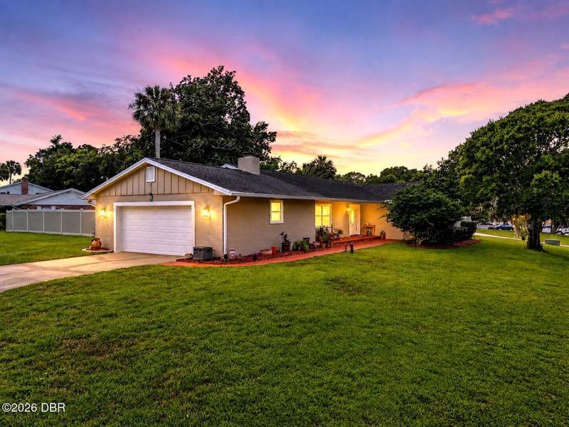 4 bedroom Single Family Residence at 20 Twin River Drive, Twin River Estates, Ormond Beach — photo 3