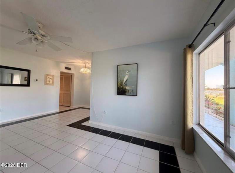 1 bedroom Condominium at 3009 N Halifax Avenue #2, Daytona Beach Harbour Apts Inc, Daytona Beach — photo 4