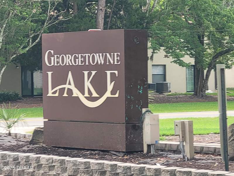 1 bedroom Condominium at 1600 Big Tree Road #F 1, Condo At Georgetown Lake, A Condo, Daytona Beach — photo 2