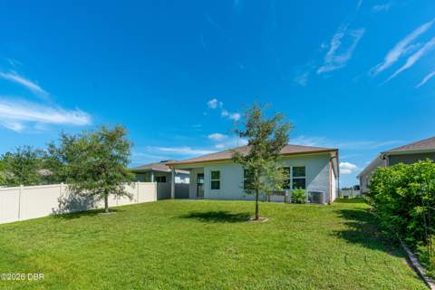 289 Crestwind Drive, Daytona Beach FL - photo 8 of 44