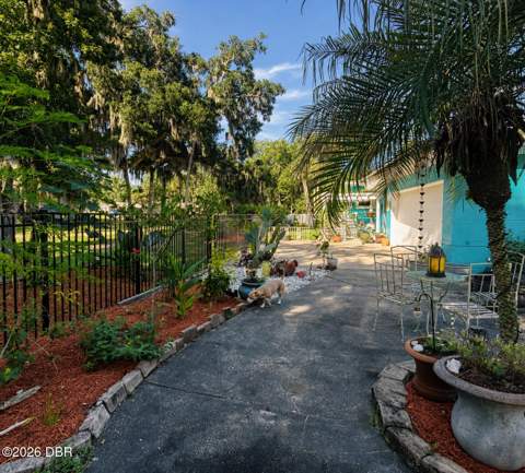 357 S Seneca Boulevard, Daytona Beach FL - photo 10 of 55
