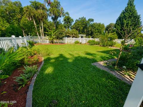 357 S Seneca Boulevard, Daytona Beach FL - photo 9 of 55