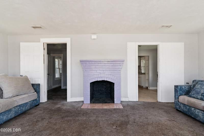 2 bedroom Single Family Residence at 821 N Ridgewood Avenue, Highland Park, Daytona Beach — photo 5