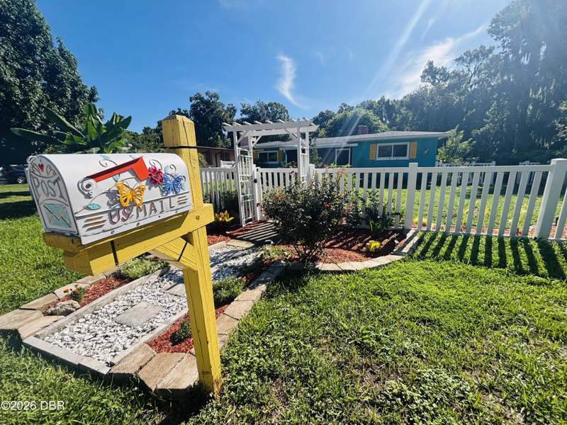 3 bedroom Single Family Residence at 357 S Seneca Boulevard, Rosella Park, Daytona Beach — photo 4