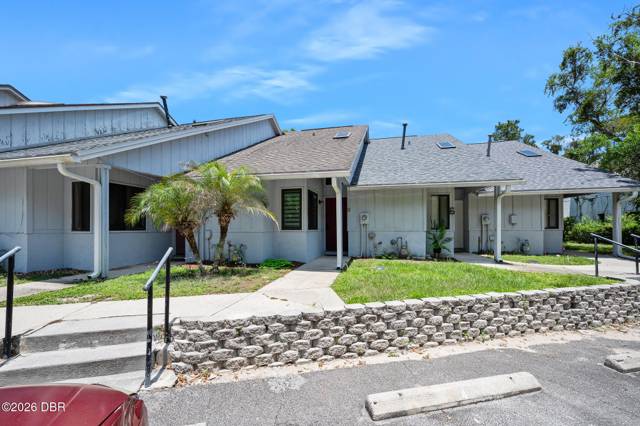 101 N Hill Avenue #5