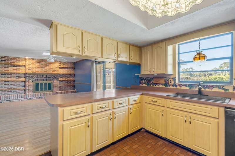 3 bedroom Single Family Residence at 709 Tarry Town Trail, Sleepy Hollow, Port Orange — photo 4