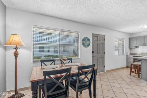 405 N Halifax Avenue #105, Daytona Beach FL - photo 11 of 34