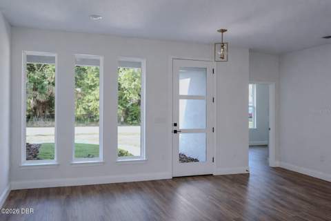 21 Lamar Lane, Palm Coast FL - photo 7 of 38