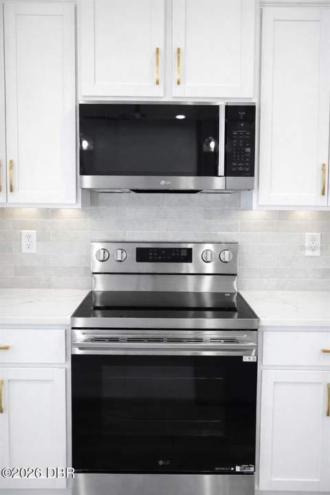 21 Lamar Lane, Palm Coast FL - photo 9 of 38