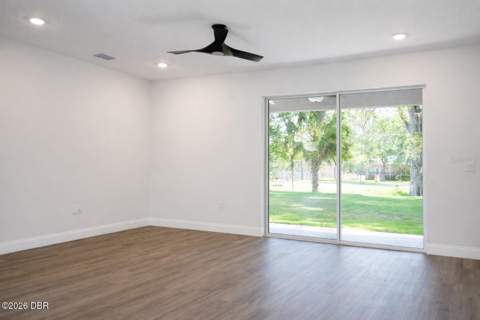 21 Lamar Lane, Palm Coast FL - photo 17 of 38