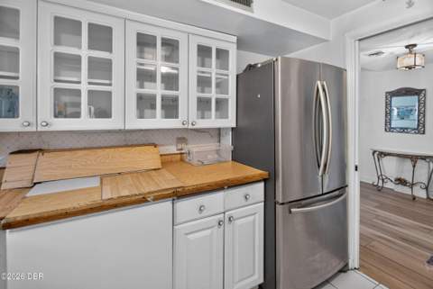 404 S Beach Street #1001, Daytona Beach FL - photo 8 of 37